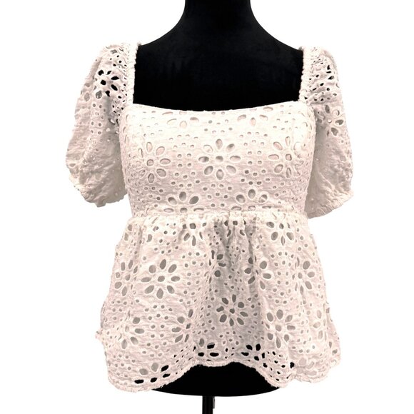 Lilly Pulitzer Tops - Lilly Pulitzer Women Eyelet Cotton Top Funflower Peasant Puff Sleeve Square Neck
